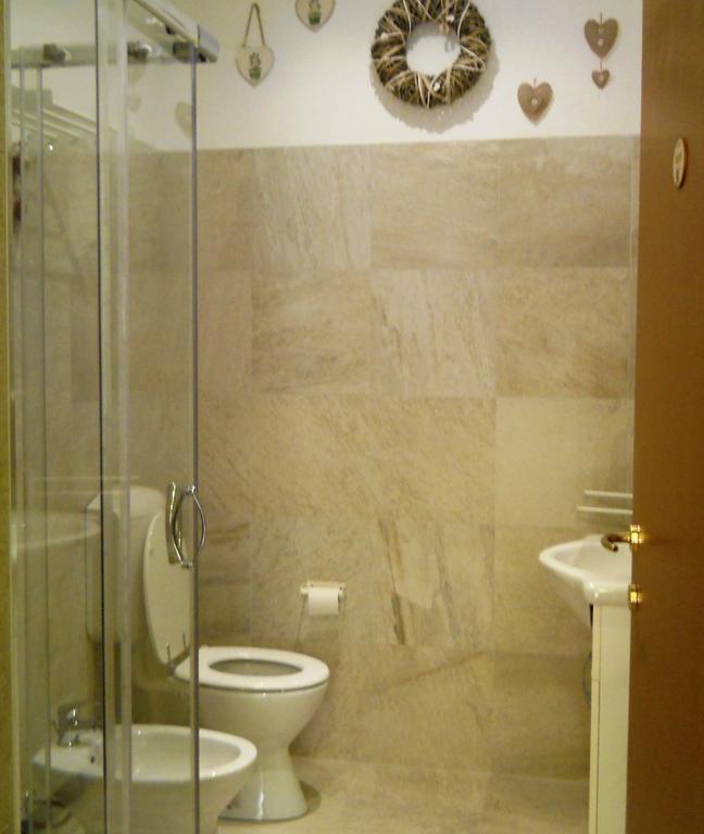 B&B Il Cortile Malpensa Casorate Sempione Bagian luar foto