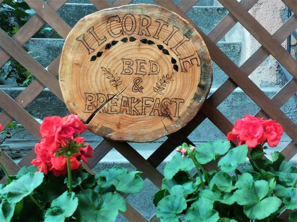 B&B Il Cortile Malpensa Casorate Sempione Bagian luar foto