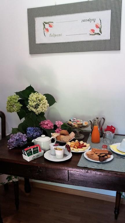 B&B Il Cortile Malpensa Casorate Sempione Bagian luar foto