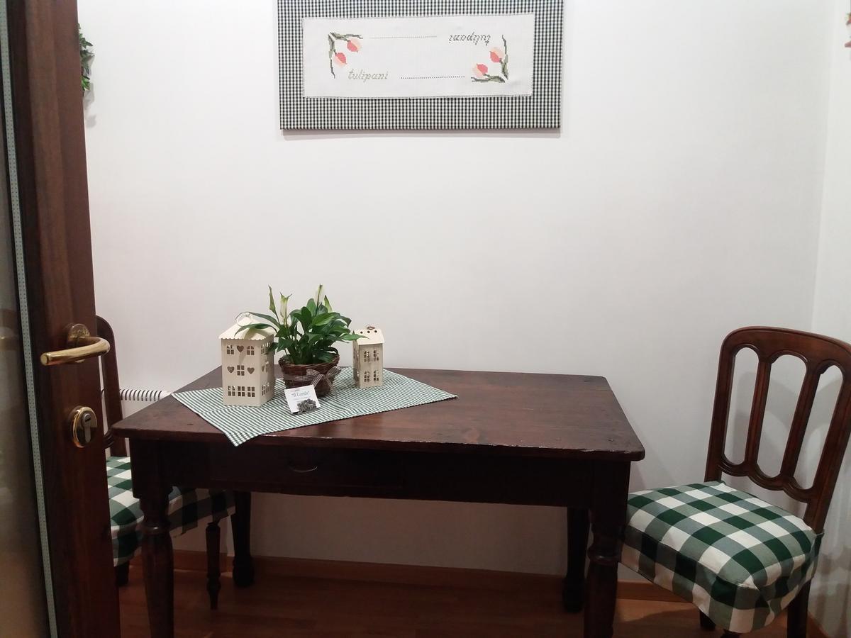 B&B Il Cortile Malpensa Casorate Sempione Bagian luar foto