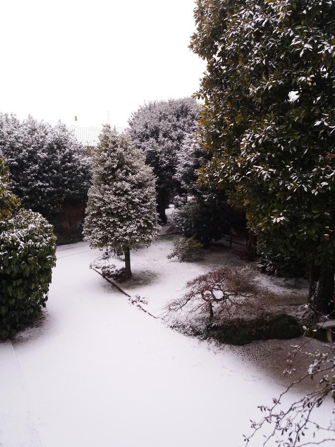 B&B Il Cortile Malpensa Casorate Sempione Bagian luar foto